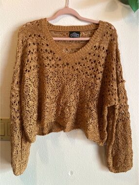 Angie, large sweater animal color crop top
